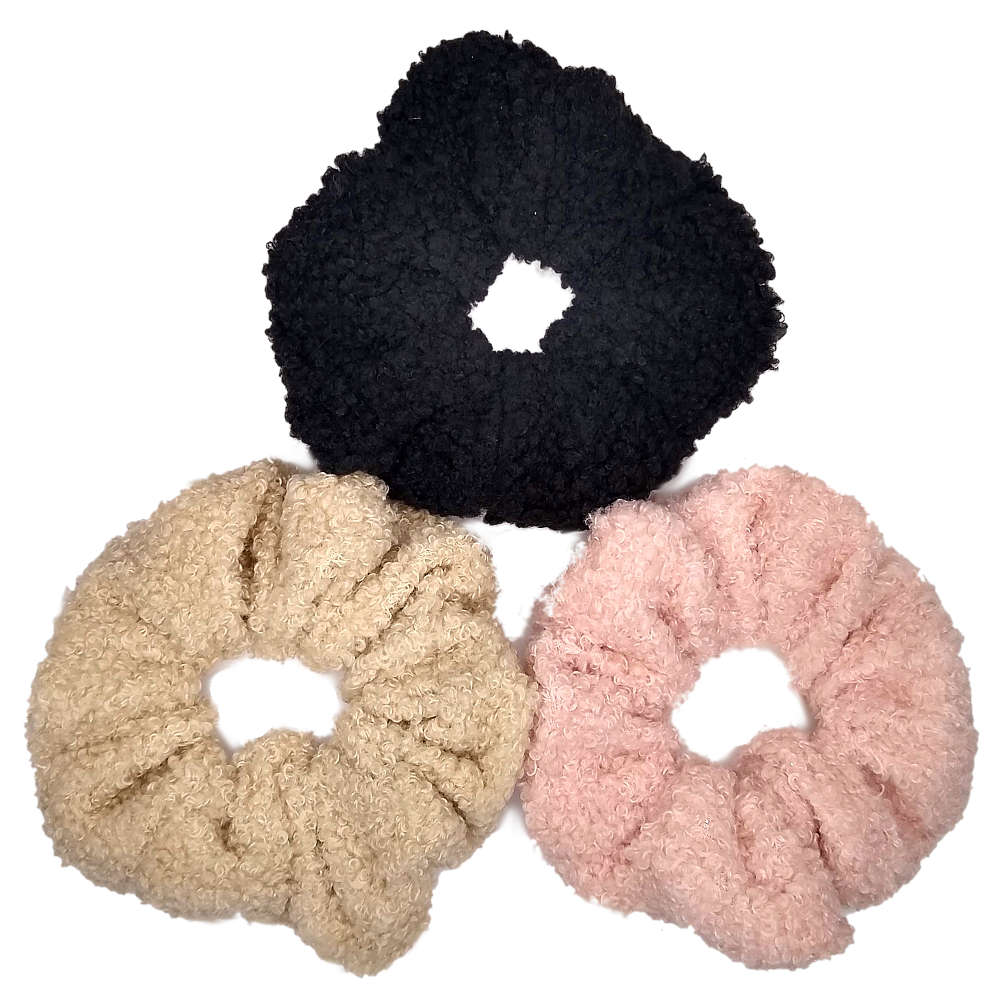 oversized boucle teddy bear scrunchies - detail photo