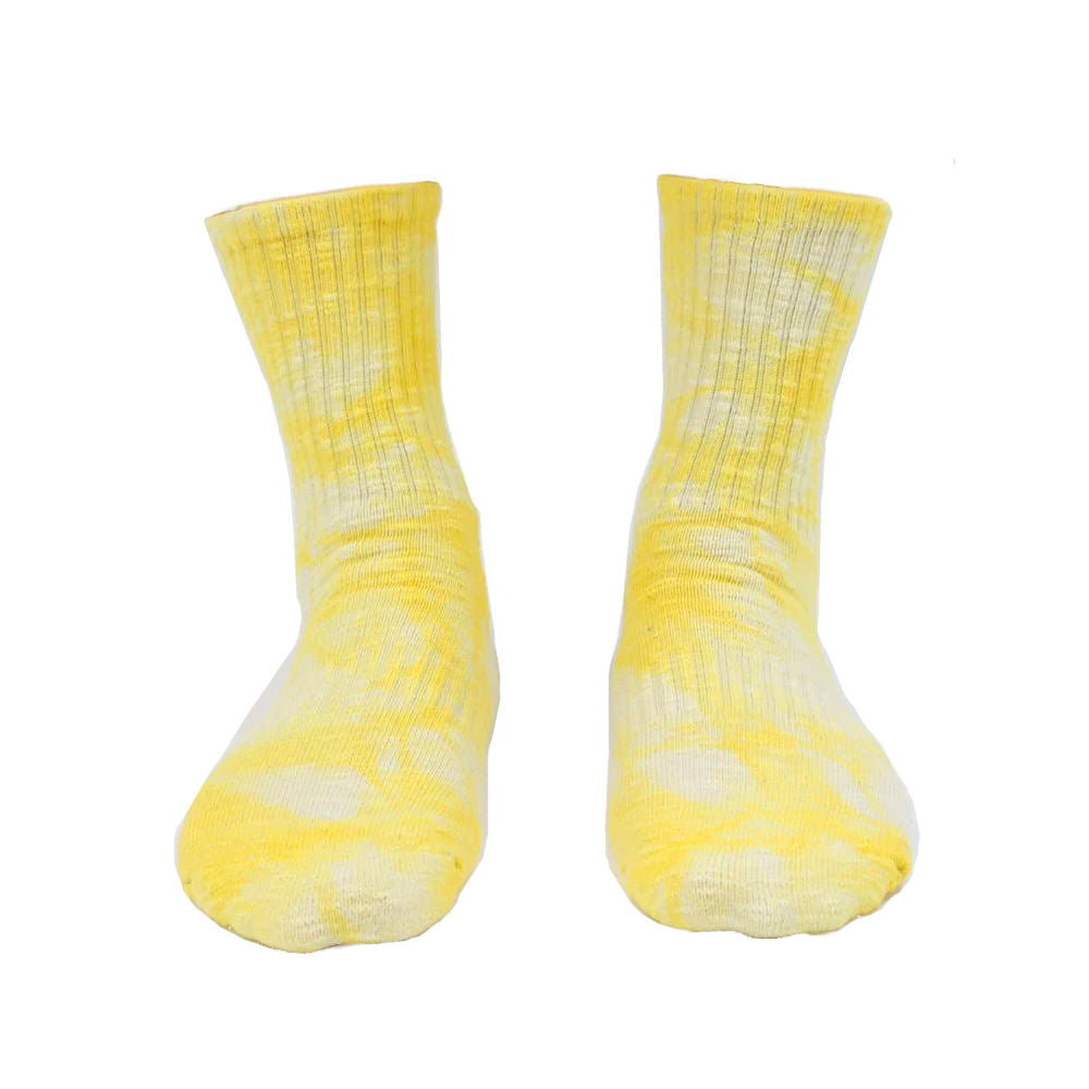 textured tie dye crew socks, yellow